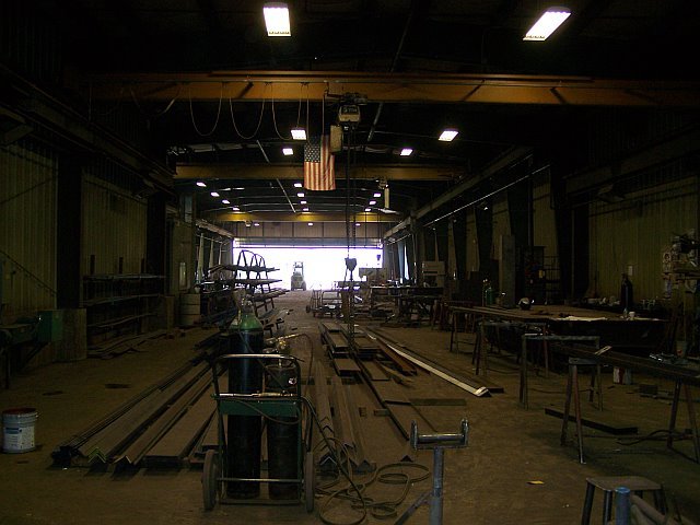 Fabshop.jpeg (61162 bytes)